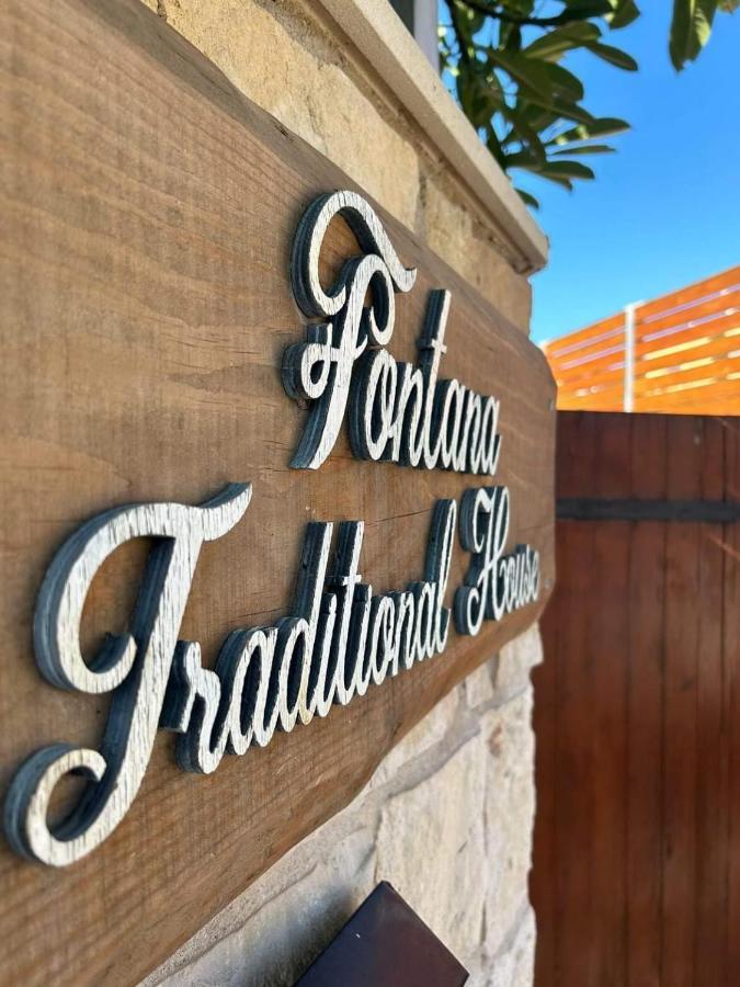 Fontana Traditional House Anarita Exterior photo